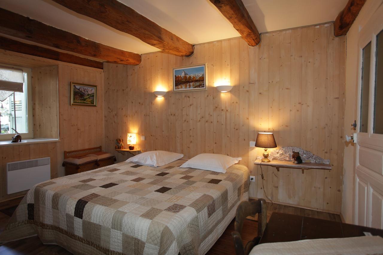 Le Clos Saint Francois Beaune-sur-Arzon Exterior photo