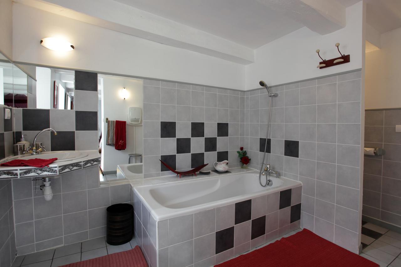 Le Clos Saint Francois Beaune-sur-Arzon Exterior photo